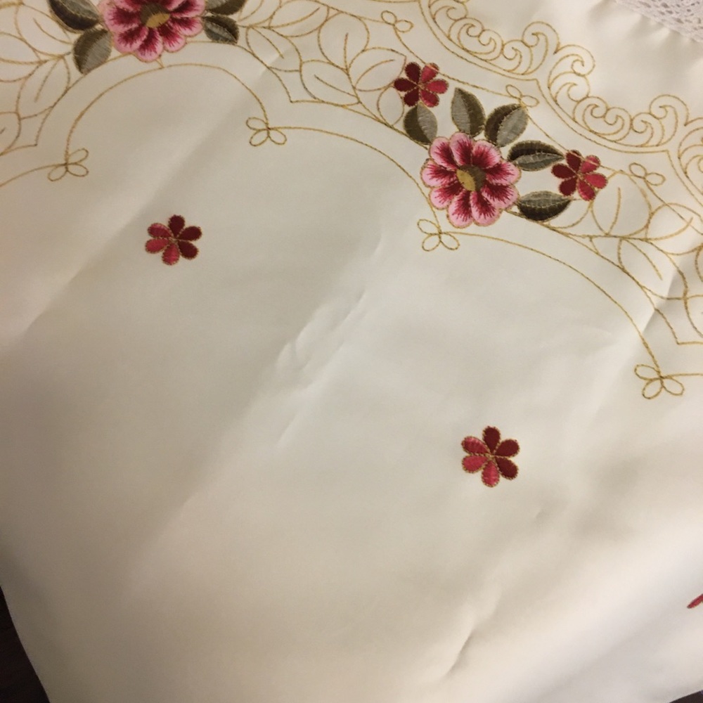 TABLE CLOTH Rectangle - Picture 2 of 4